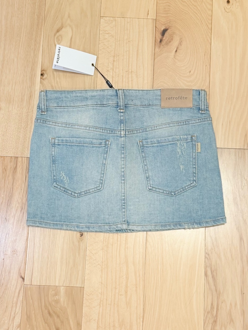 NWT Retrofête Women’s Ambrose Denim Skirt - Picture 4 of 8